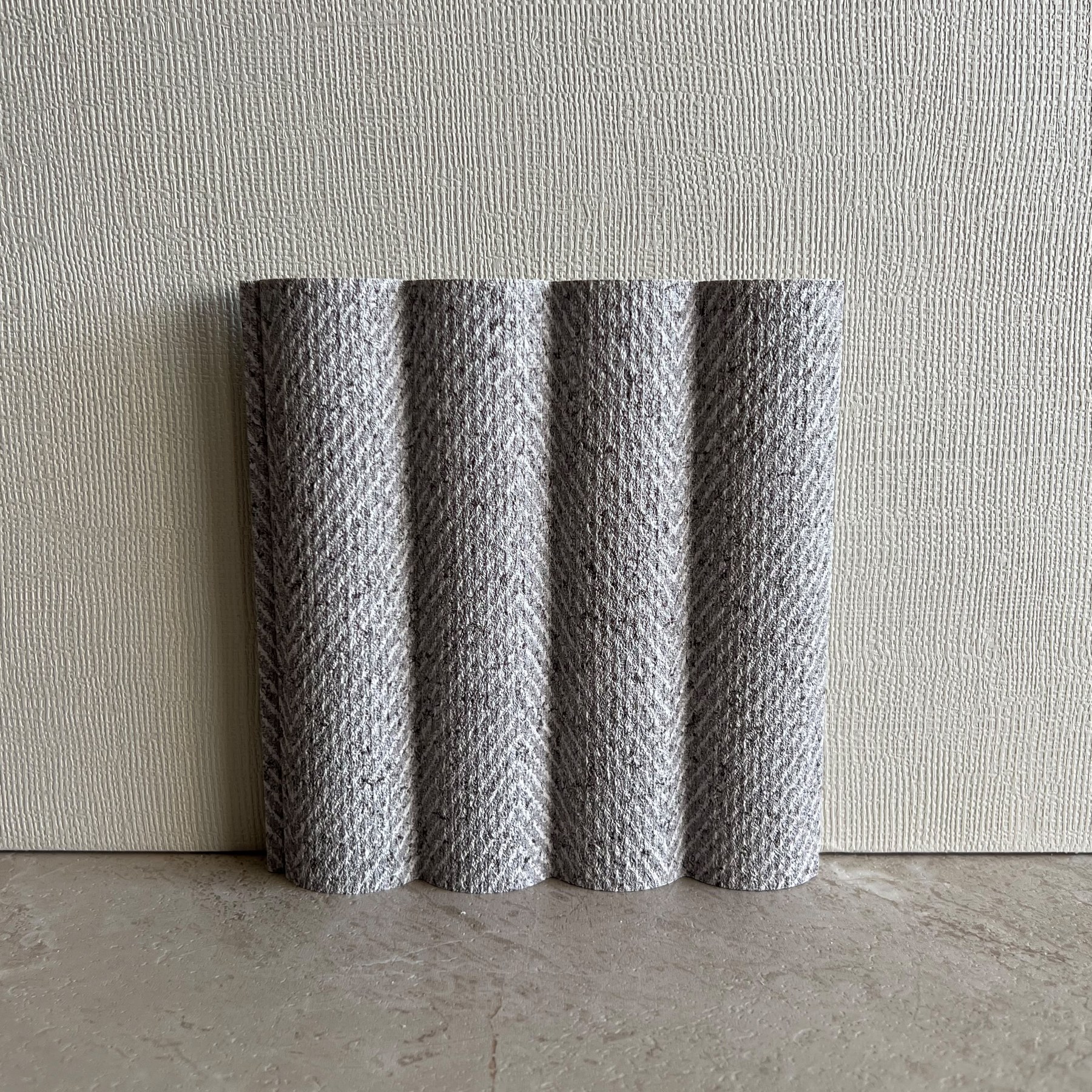 SAVOY Ash Grey – vzorka lamely