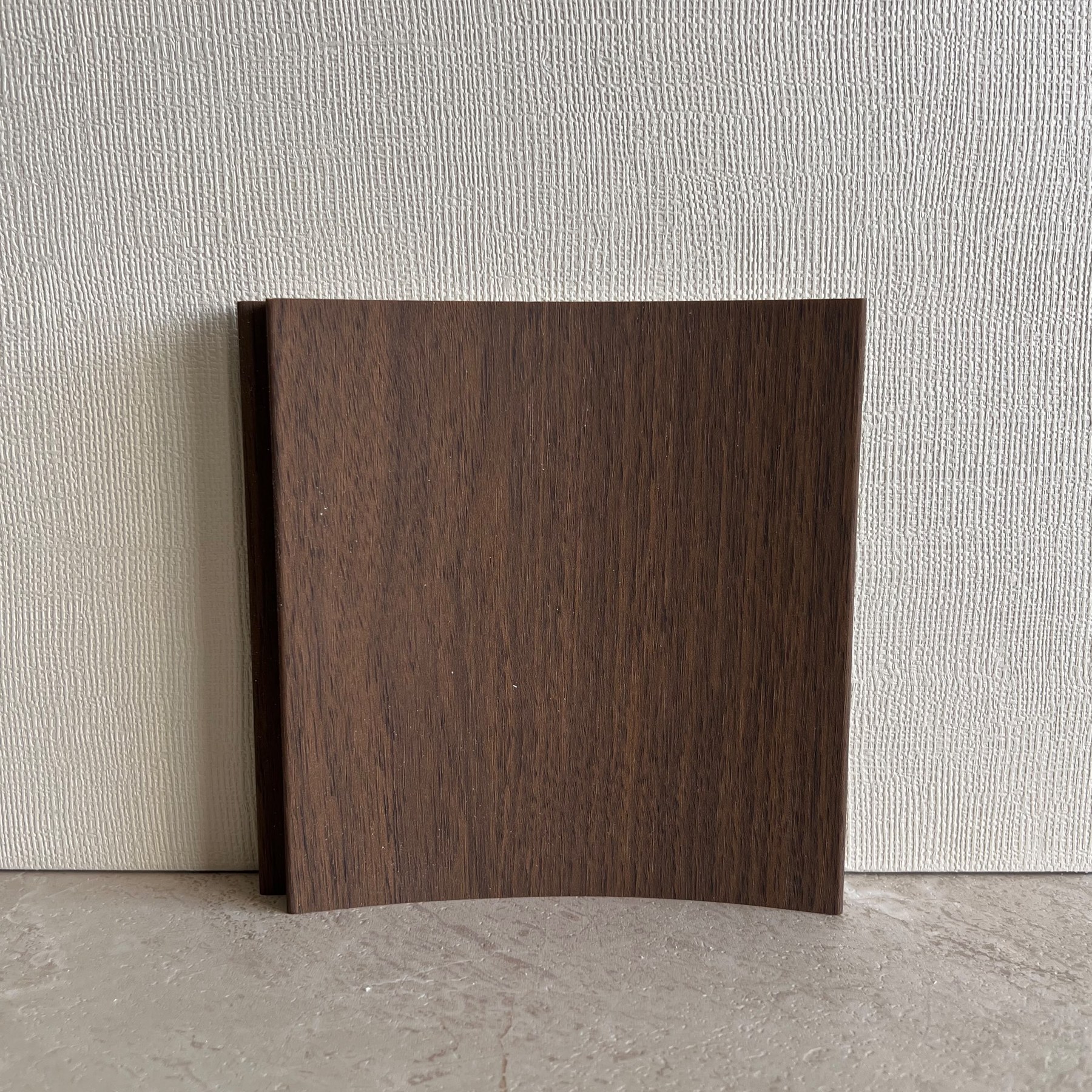 UMBRIA Dark Walnut – vzorka lamely